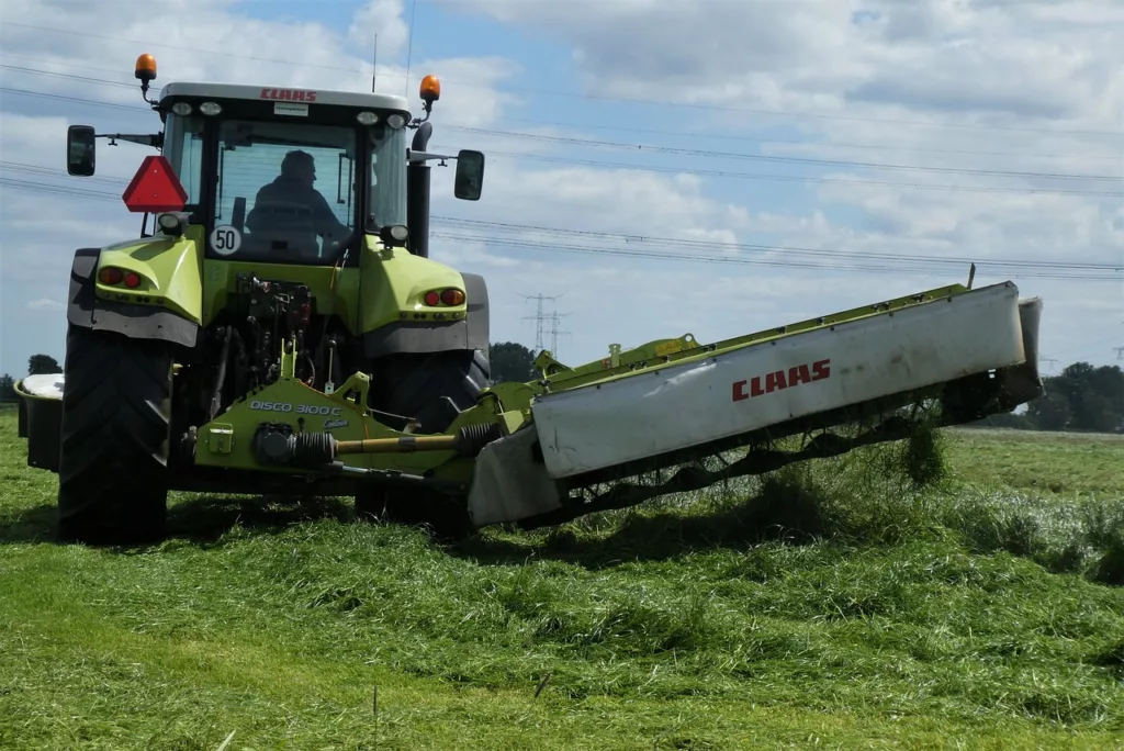 making your own hay - disc mower